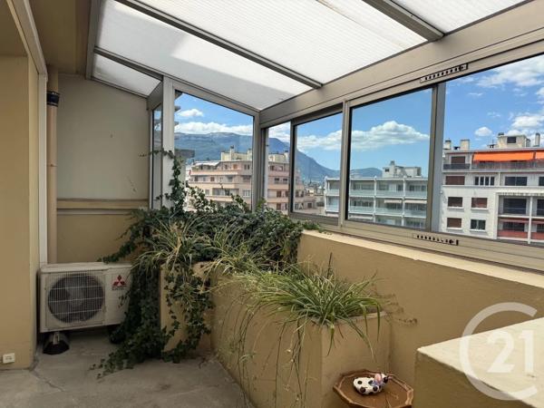 Appartement T5 à vendre  5 pièces - 98,18 m 2   GRENOBLE  - 38