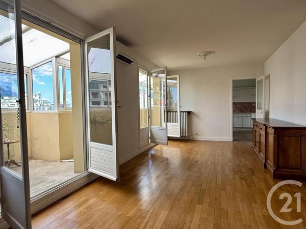 Appartement T5 à vendre  5 pièces - 98,18 m 2   GRENOBLE  - 38