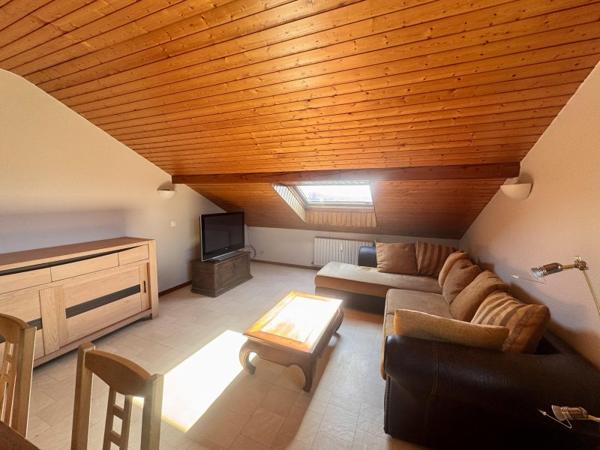 Location / Appartement T4