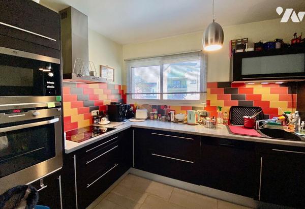 LE RHEU - CHARMANT T4 AU CALME DANS UN ECRIN DE VERDURE