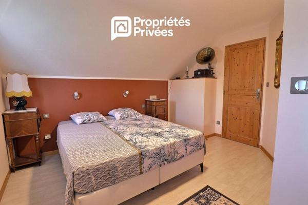 Propriété -7 pièces avec studio, atelier et piscine