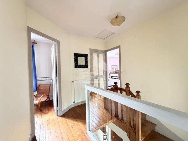 Maison Caen 7 pièce(s) 173.68 m2