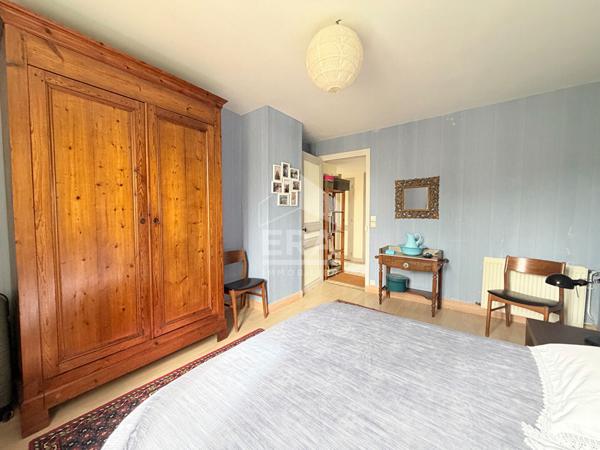 Maison Caen 7 pièce(s) 173.68 m2