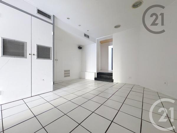 Immeuble à vendre  212 m2 PROVINS - 77