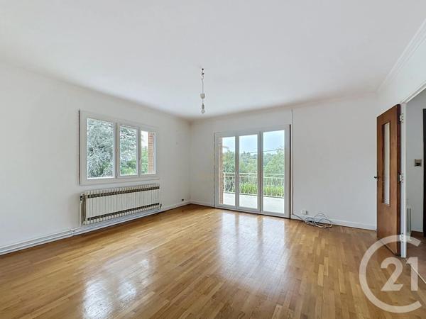Maison à vendre  7 pièces - 152 m 2   MILLERY  - 69