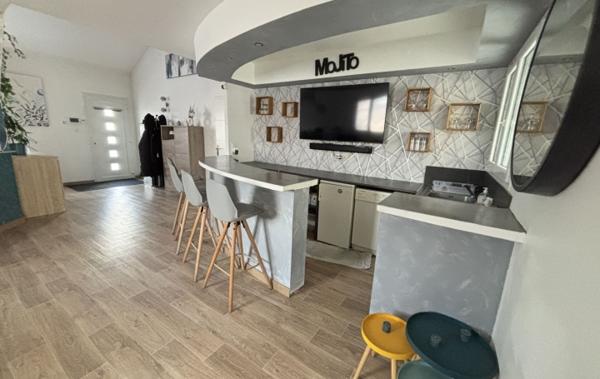 Vente Maison ATYPIQUE AVEC JARDIN rénové(e) Chevroux   