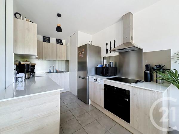 Appartement Duplex à vendre  3 pièces - 70 m 2   ST SYMPHORIEN D OZON  - 69