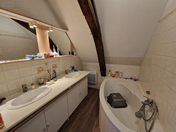 Immeuble à vendre à Loire-Authion dans le Maine-et-Loire (49250), ref : 49112-947