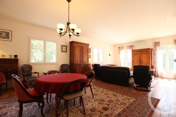 Maison à vendre  7 pièces - 173,33 m2 PERIGUEUX - 24