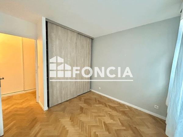 Location Appartement 3 pièces 47.36 m² - Boulogne-billancourt 92100