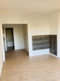 Appartement  PARC MONTAIGNE - 1 pièce(s) - 44 m2