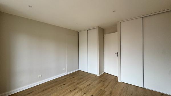 LOCATION – TOULOUSE – COTE PAVÉE – GRAND APPARTEMENT 3 PIÈCES