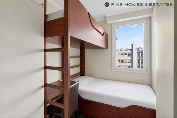 Appartement F6 à vendre  6 pièces - 141 m2 PARIS - 75008