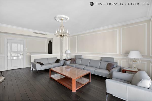 Appartement F6 à vendre  6 pièces - 141 m2 PARIS - 75008