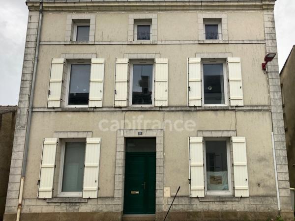 Maison à vendre 9 pièces (49)