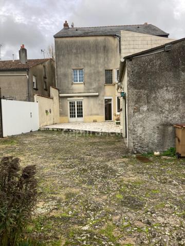 Maison à vendre 9 pièces (49)