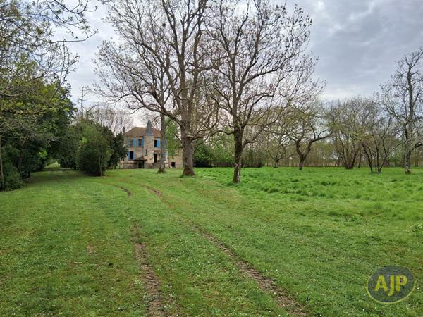 Biens de prestige à vendre Pauillac : 600 000 € - AJP Pauillac Immobilier