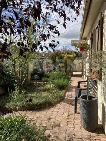 PAVILLON AVEC JARDIN à MEAUX 
