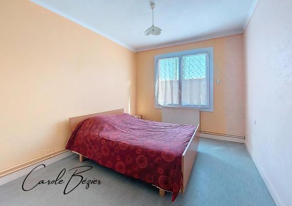 Maison 3 chambres + grand garage