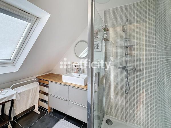 Maison 7 pièces - 165 m²