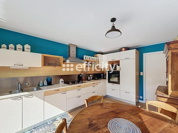 Maison 7 pièces - 165 m²