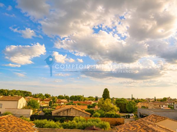 Villa 4 pièce(s) 3 chambre(s) 95 m²