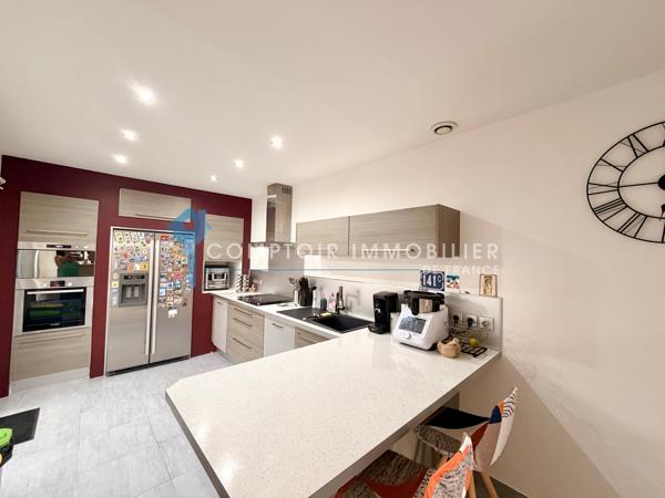 Villa 4 pièce(s) 3 chambre(s) 95 m²