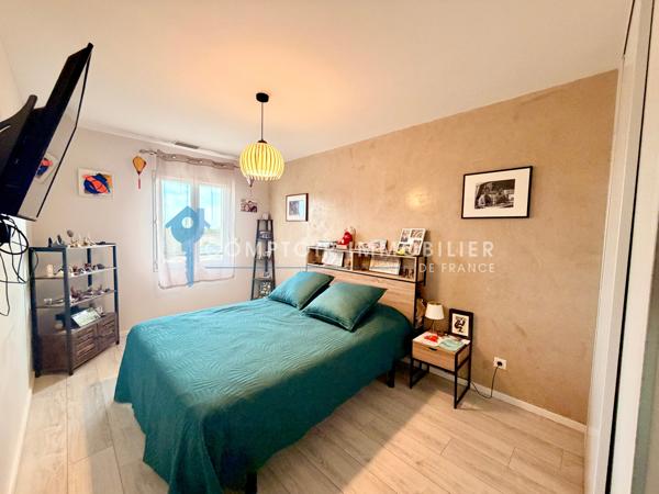 Villa 4 pièce(s) 3 chambre(s) 95 m²