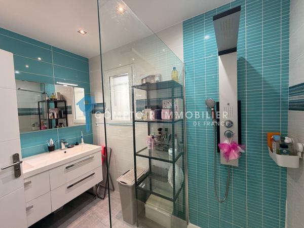 Villa 4 pièce(s) 3 chambre(s) 95 m²