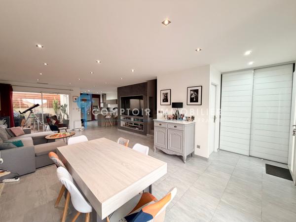 Villa 4 pièce(s) 3 chambre(s) 95 m²