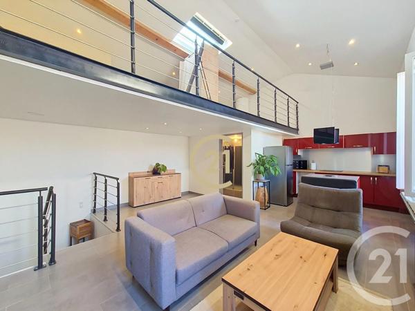 Immeuble à vendre  350 m 2   CAVAILLON  - 84