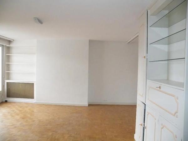 Location appartement 4 pièces de 107.08m²