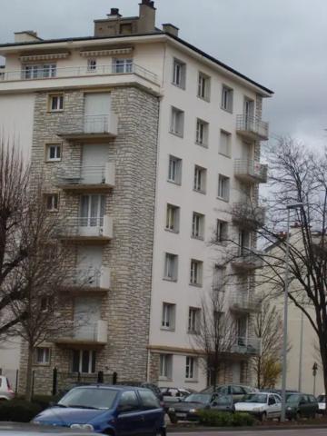 Location appartement 4 pièces de 107.08m²