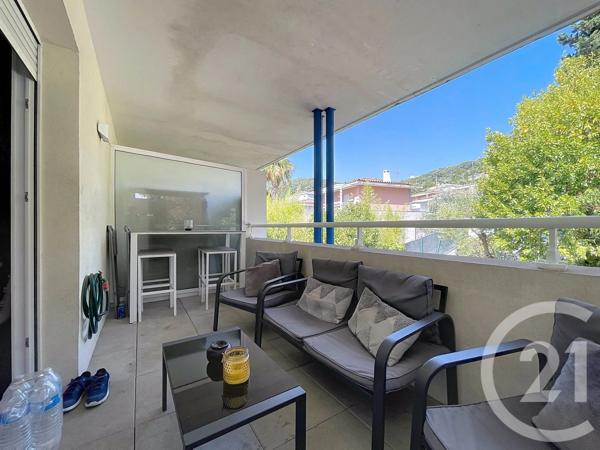 Appartement F2 à vendre  2 pièces - 41 m 2   VALLAURIS  - 06