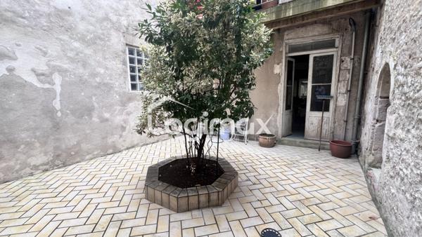 Vente locaux d'activité La rochelle, 73m² 357 000€ avec terrasse Charente-maritime