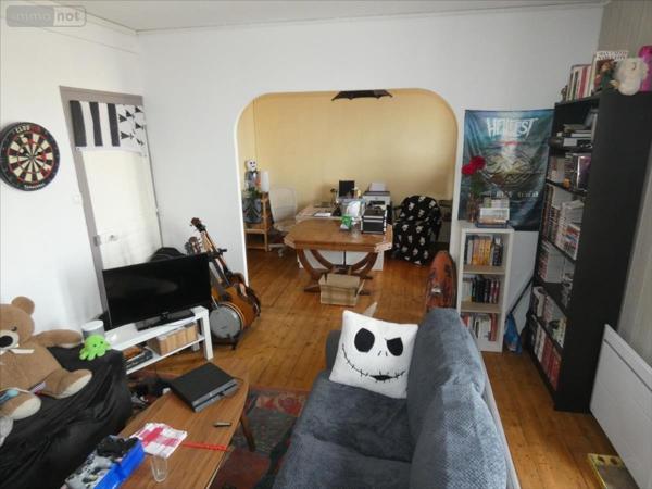 Immeuble à vendre à Châteauneuf-du-Faou dans le Finistère (29520), ref : 2160