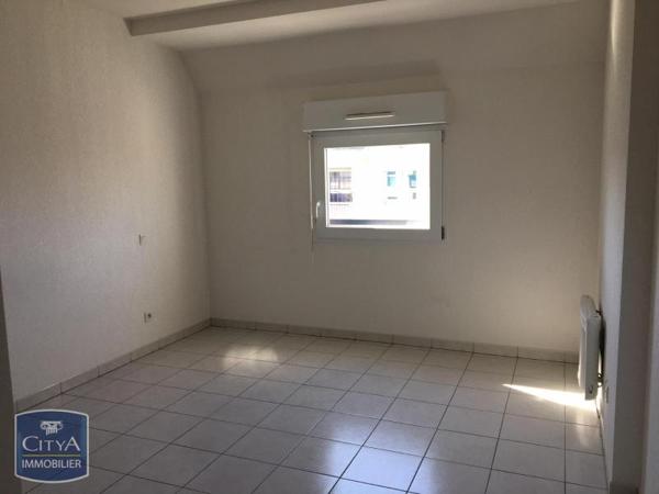 Appartement à louer 2 pièces 45.75m²