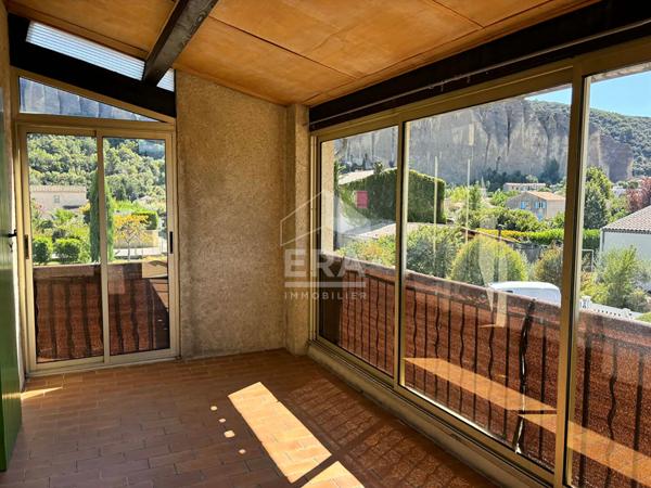 Haut de villa T4  de 77.80m² - LES MEES