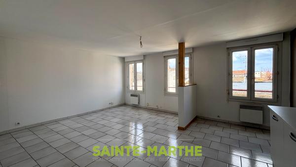 Niort centre, appartement type 2. Niort (79000)