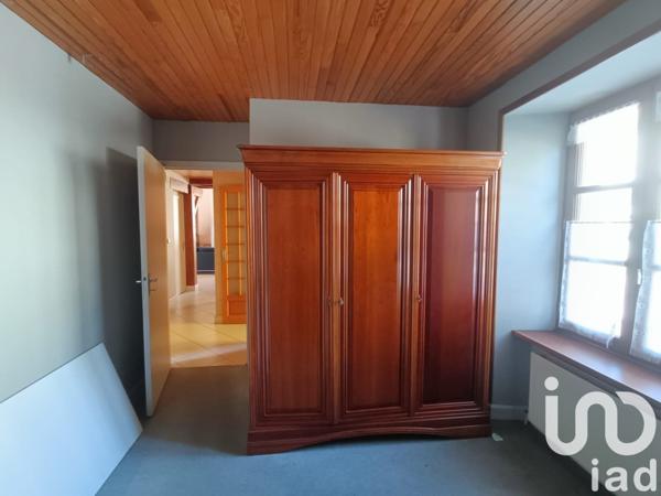 Maison rustique 9 pièces de 255 m² à Saint-Setiers (19290)