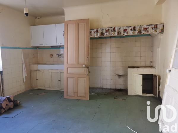 Maison rustique 9 pièces de 255 m² à Saint-Setiers (19290)