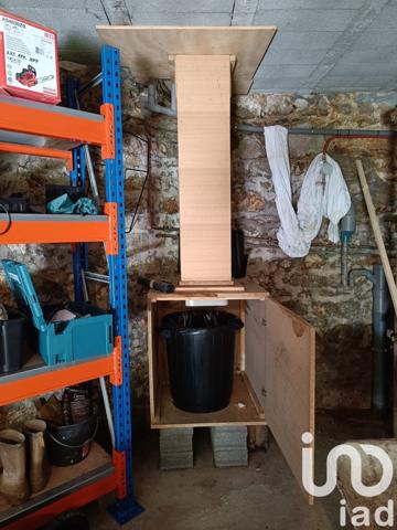 Maison rustique 9 pièces de 255 m² à Saint-Setiers (19290)