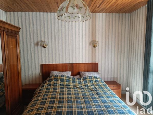 Maison rustique 9 pièces de 255 m² à Saint-Setiers (19290)