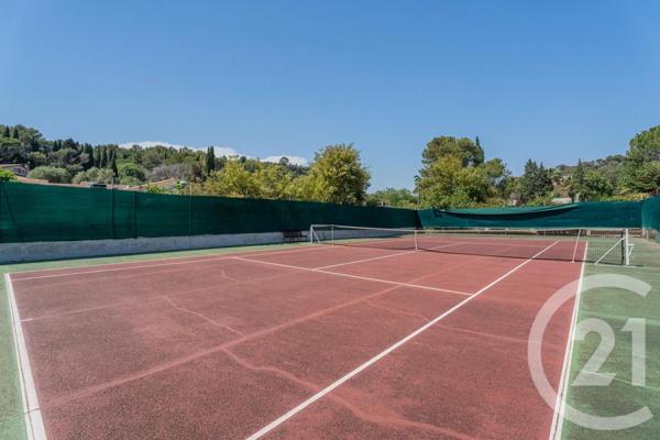 Maison à vendre  6 pièces - 185,88 m 2   BIOT  - 06