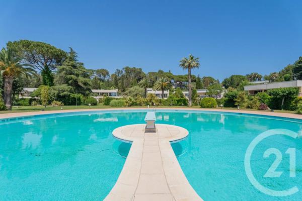 Maison à vendre  6 pièces - 185,88 m 2   BIOT  - 06