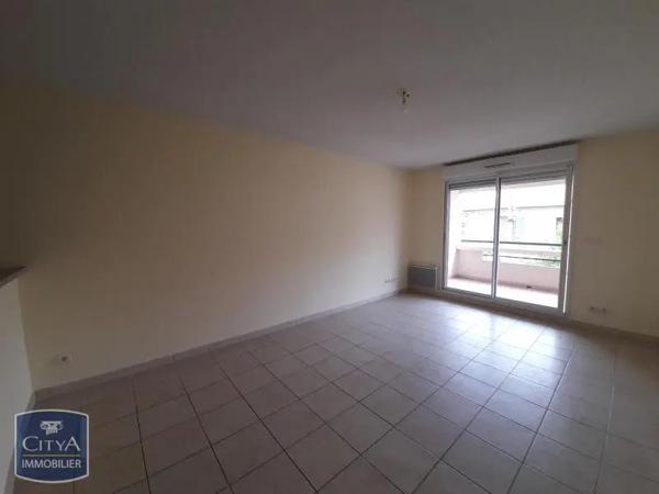 Appartement à louer 2 pièces 42.14m²