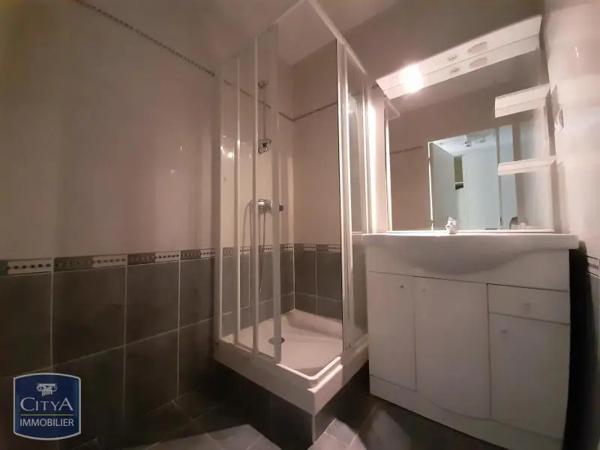 Appartement à louer 2 pièces 42.14m²