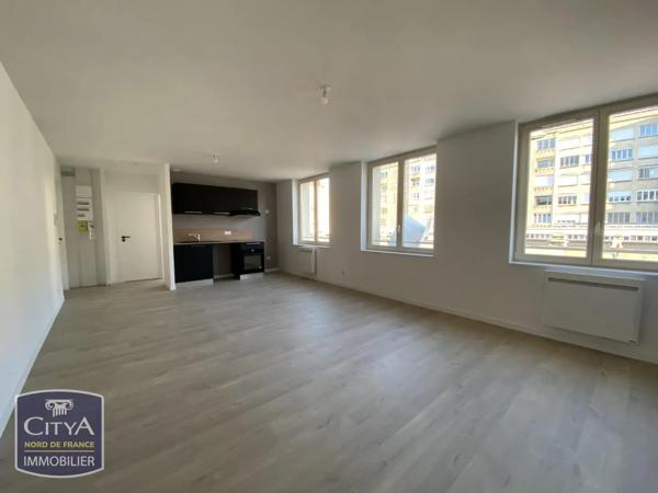Appartement à louer 2 pièces 48.3m² Valenciennes (59300)