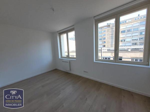 Appartement à louer 2 pièces 48.3m² Valenciennes (59300)