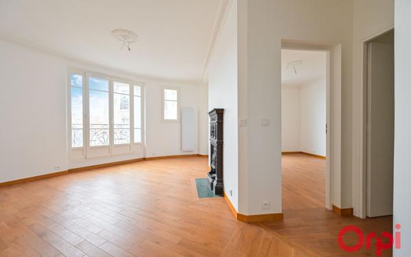 Appartement à vendre    3 pièces • 53,20 m2 Paris 13